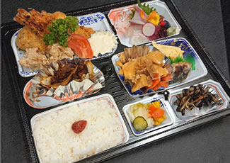 2,200円(税込)お持ち帰り弁当